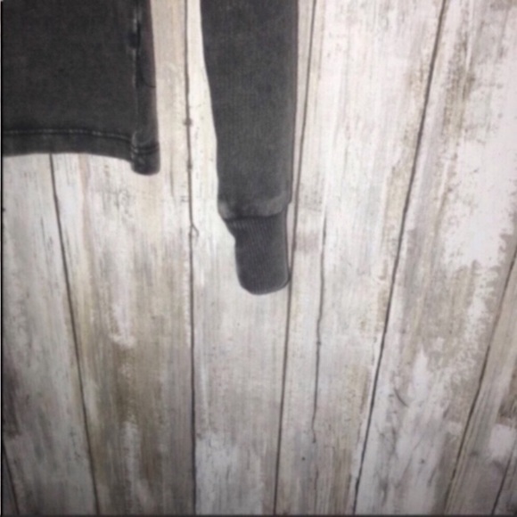 GM El Camina Long Sleeve Tee - Picture 5 of 7